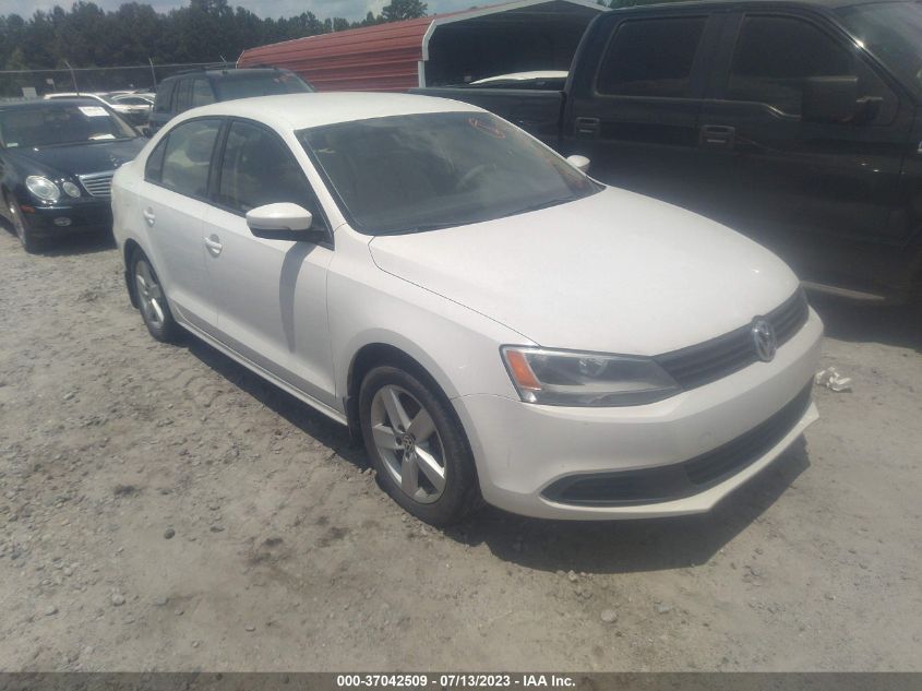 2012 Volkswagen Jetta 2.0L Tdi VIN: 3VWLL7AJ6CM334682 Lot: 37042509