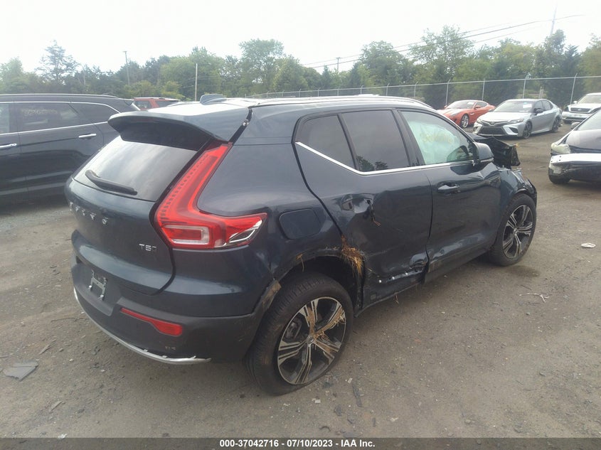 2022 VOLVO XC40 INSCRIPTION VIN: YV4162UL8N2752993