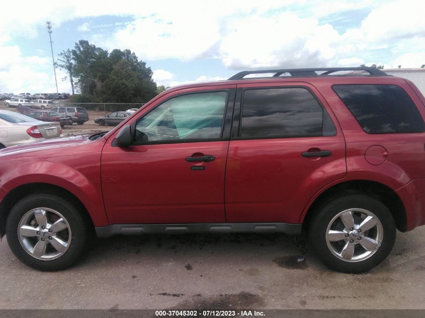 1FMCU0DG4CKC13546 2012 Ford Escape Xlt