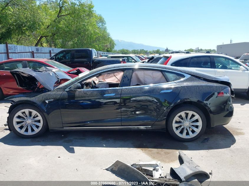 2016 Tesla Model S 60D/70D/75D/85D/90D VIN: 5YJSA1E23GF167938 Lot: 37050680