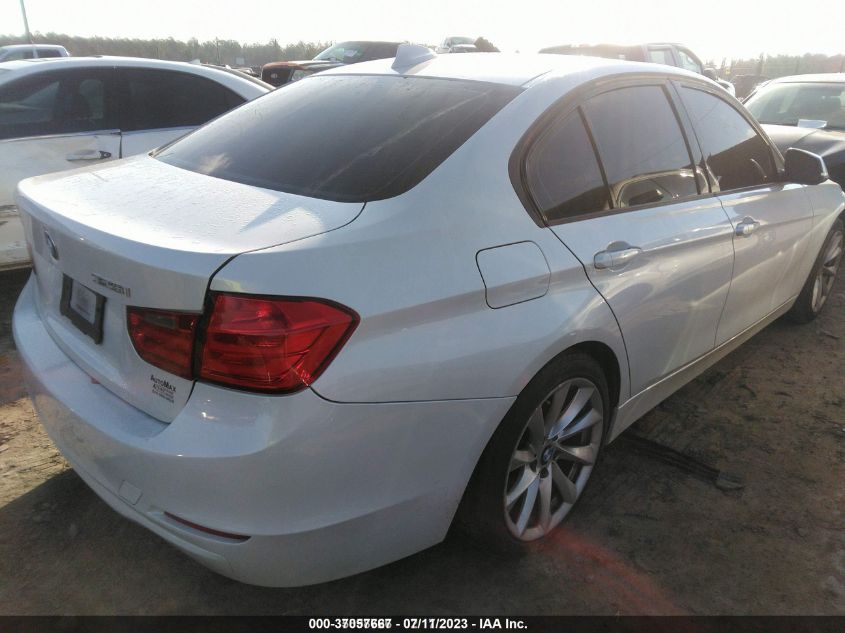 2013 BMW 328I VIN: WBA3A5G54DNP20545 Lot: 37057667