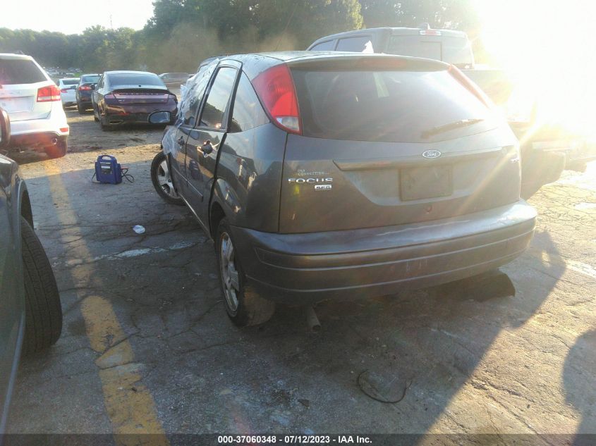 2005 Ford Focus Zx5 VIN: 3FAFP37N15R145327 Lot: 40712889