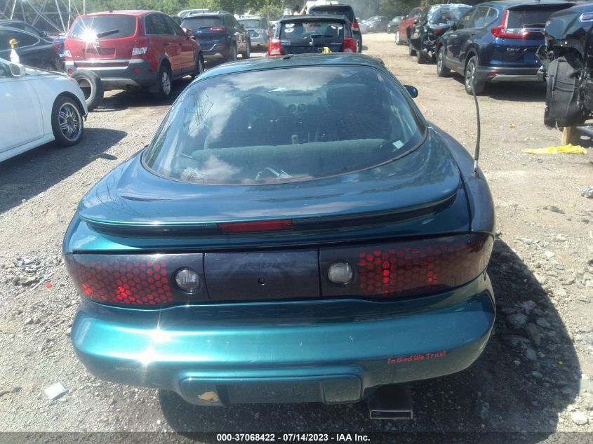 1998 Pontiac Firebird VIN: 2G2FS22K1W2208866 Lot: 37068422