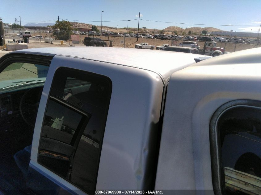 1994 GMC Sierra C1500 VIN: 2GTEC19K9R1574797 Lot: 37069908