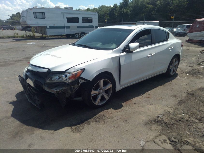 19VDE2E58DE001387 2013 Acura Ilx 2.4L