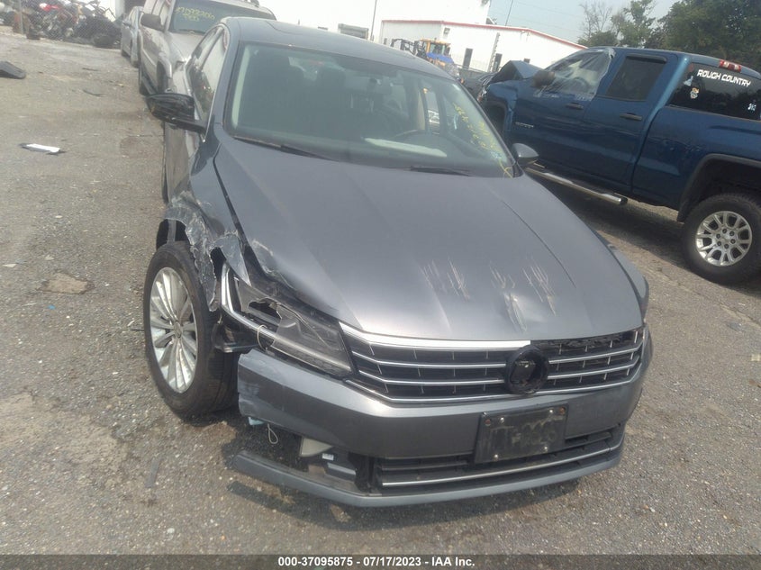 2016 VOLKSWAGEN PASSAT VIN: 1VWBT7A36GC024813