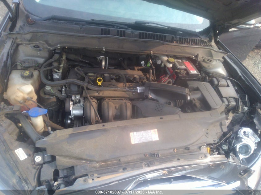 2015 FORD FUSION SE VIN: 3FA6P0H75FR274056