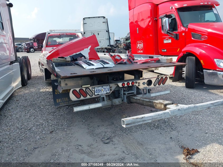 1HTKHPVK1NH662279 2022 CHEVROLET SILVERADO photo no. 3