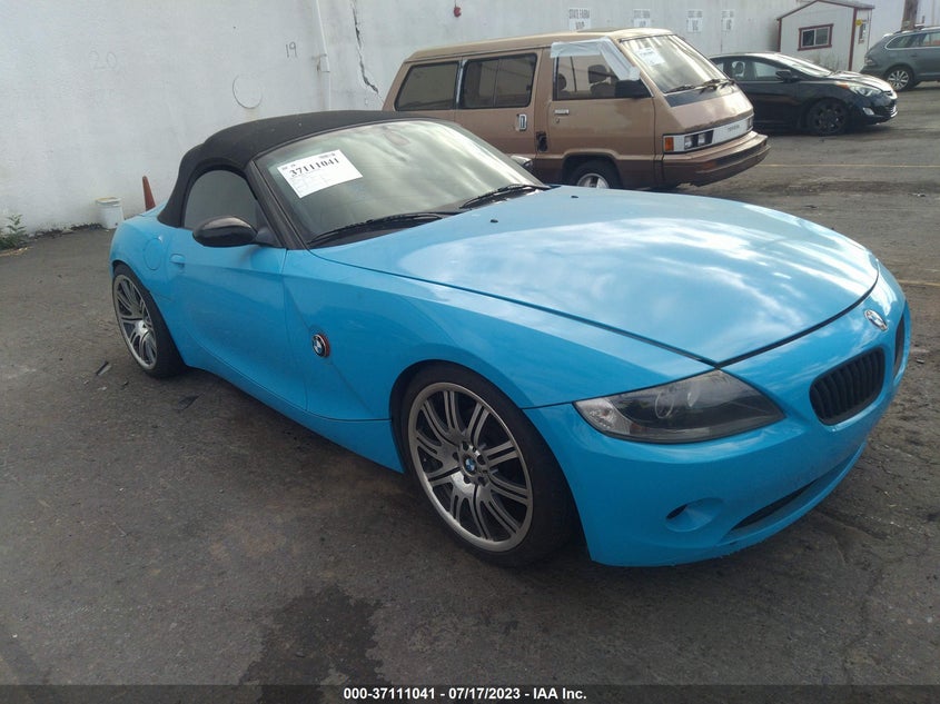 2004 BMW Z4 3.0I VIN: 4USBT53574LT25683 Lot: 37111041