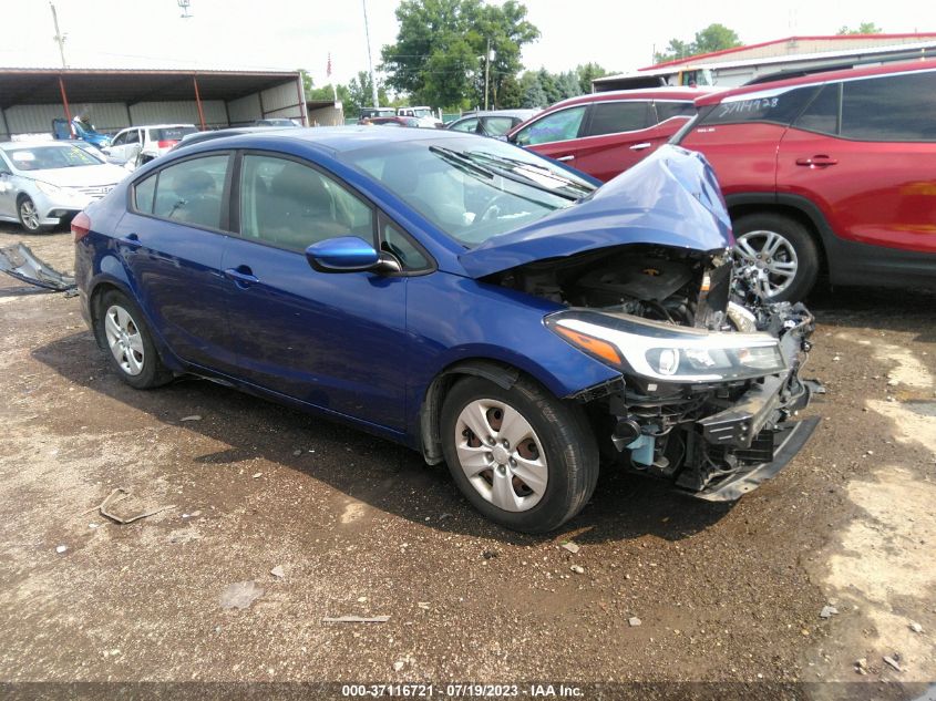 3KPFK4A76JE169665 2018 Kia Forte Lx