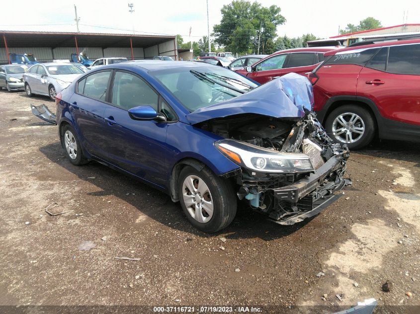 3KPFK4A76JE169665 2018 Kia Forte Lx