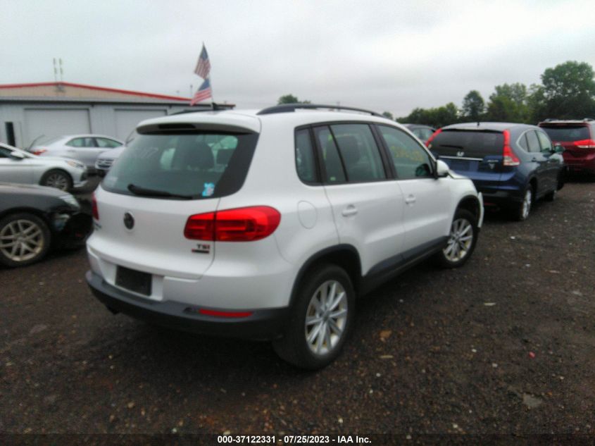 2017 Volkswagen Tiguan 2.0T/2.0T S VIN: WVGBV7AX0HK052187 Lot: 37122331