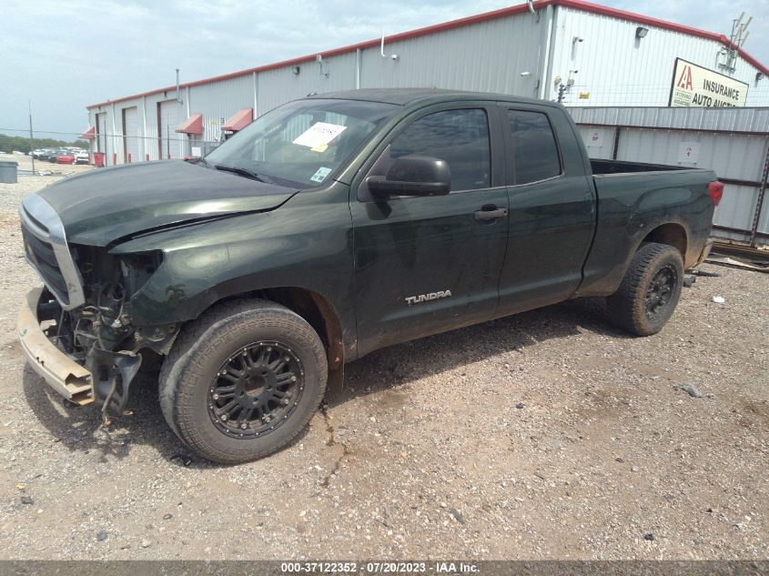 5TFRM5F12CX041427 2012 Toyota Tundra Grade 4.6L V8