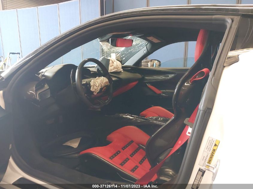 2021 Ferrari Sf 90 Stradale - ZFF95NLA4M0265120