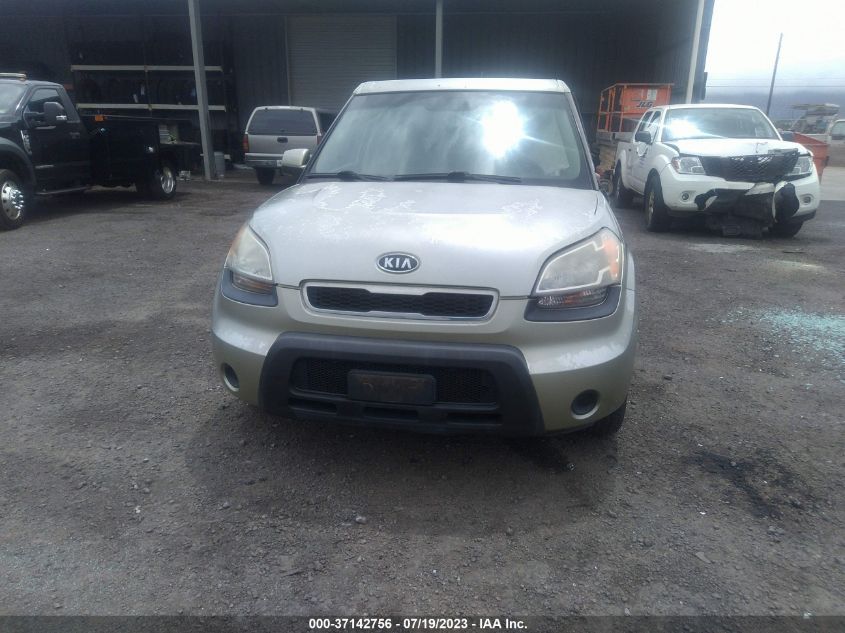 2011 Kia Soul + VIN: KNDJT2A27B7243774 Lot: 37142756