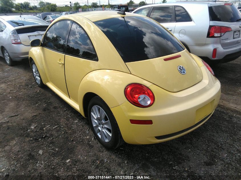 2009 Volkswagen New Beetle 2.5L VIN: 3VWPW31C49M504582 Lot: 40926265