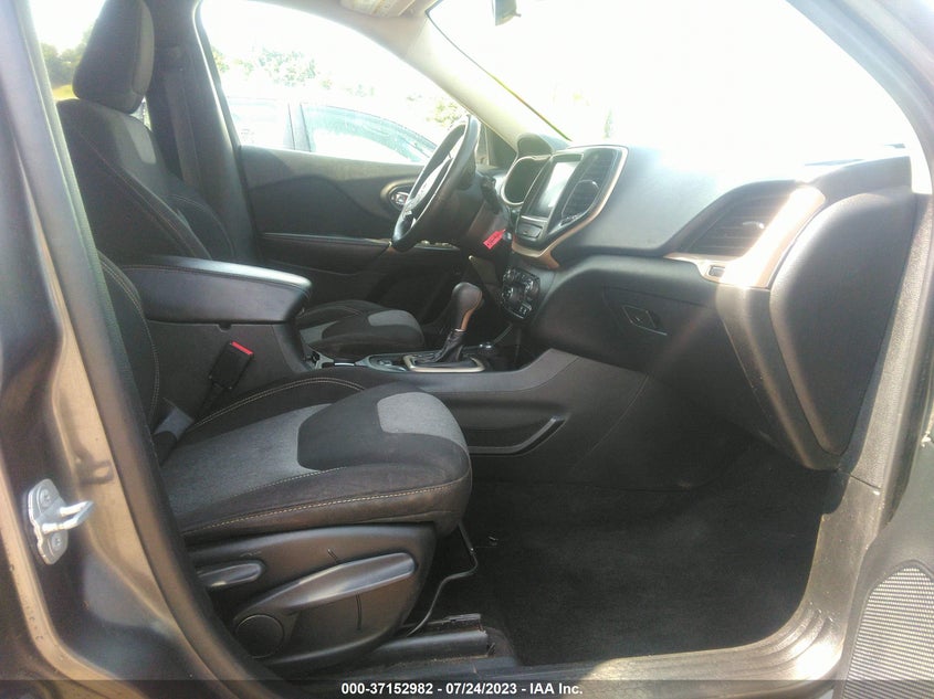 Jeep Cherokee 2014 -auction- 4