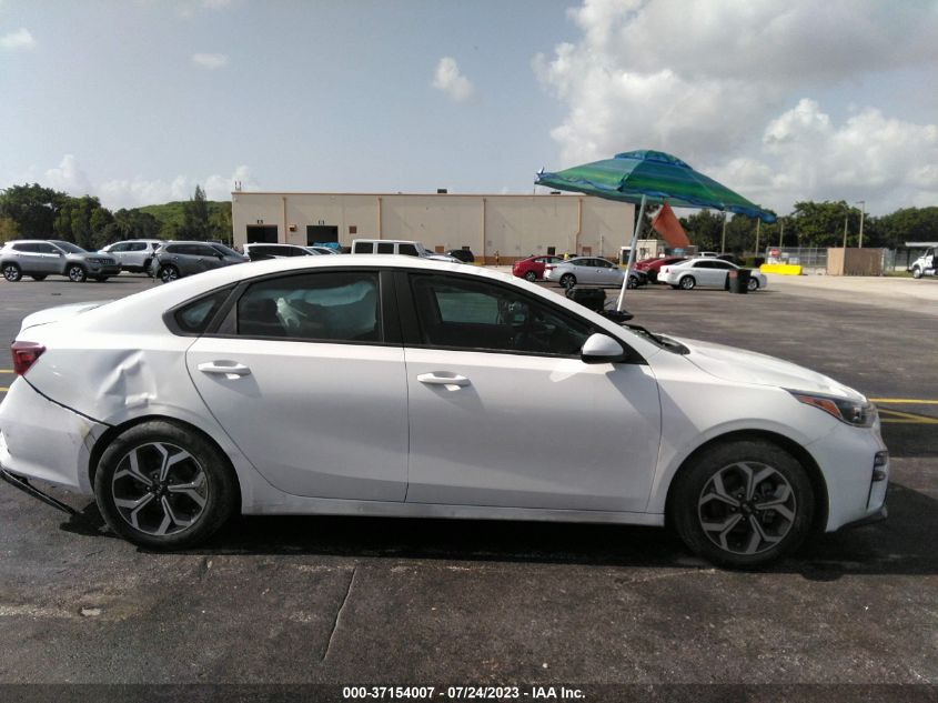 3KPF24AD1ME294034 2021 Kia Forte Lxs