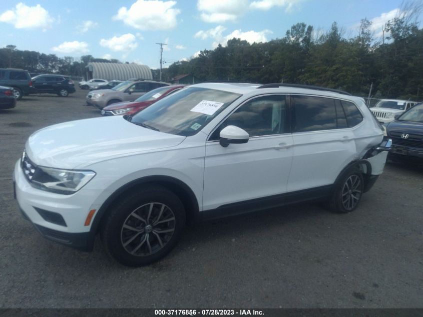 2019 Volkswagen Tiguan 2.0T Sel/2.0T Sel R-Line/2.0T Sel R-Line Black/2.0T Se VIN: 3VV2B7AX4KM010653 Lot: 37176856