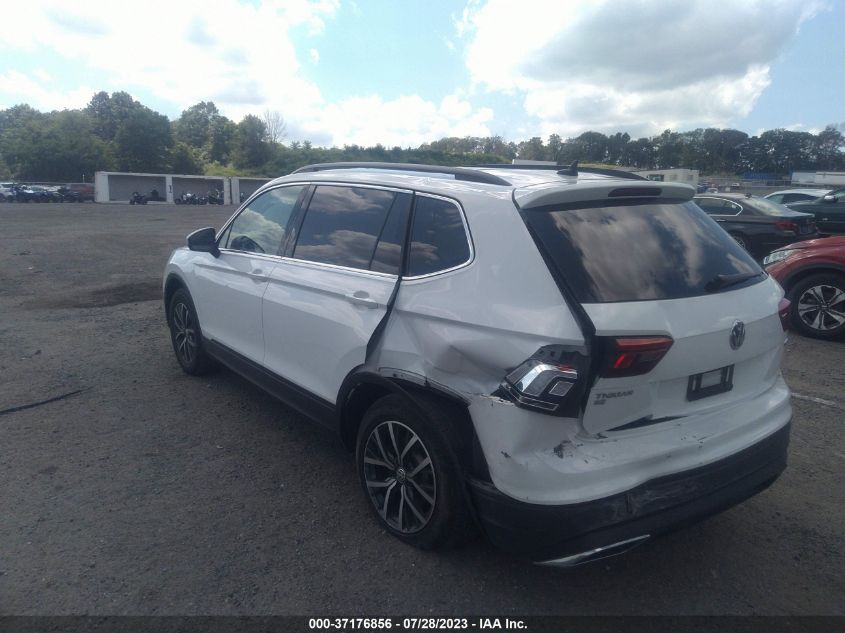 2019 Volkswagen Tiguan 2.0T Sel/2.0T Sel R-Line/2.0T Sel R-Line Black/2.0T Se VIN: 3VV2B7AX4KM010653 Lot: 37176856