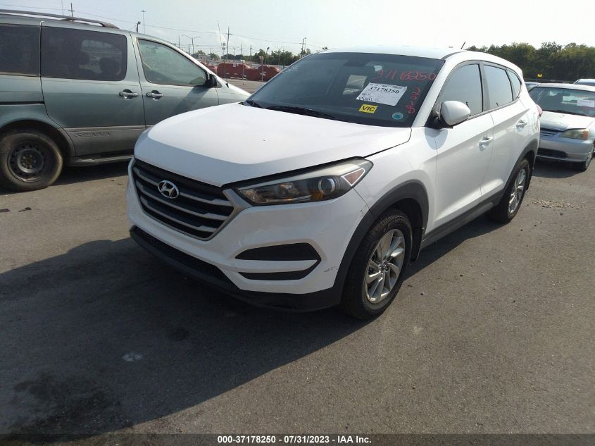 KM8J23A47JU702176 2018 Hyundai Tucson Se