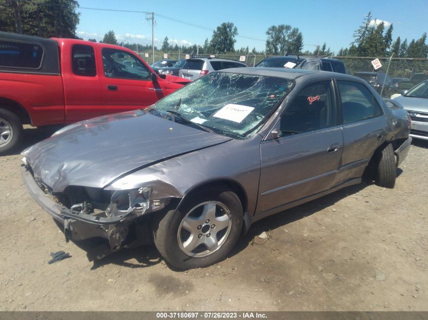 2000 Honda Accord 3.0 Ex VIN: 1HGCG1656YA024716 Lot: 37180697