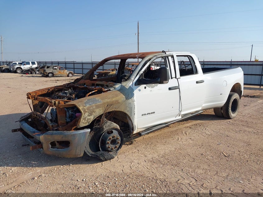 2022 RAM 3500  (VIN: 3C63RRGLXNG140140)