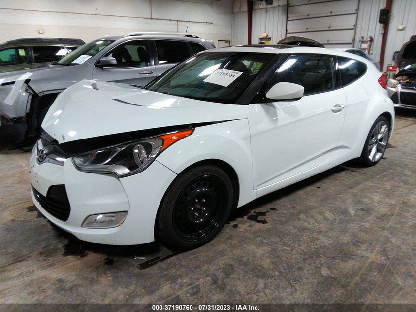 2015 Hyundai Veloster VIN: KMHTC6AD6FU233600 Lot: 37190760