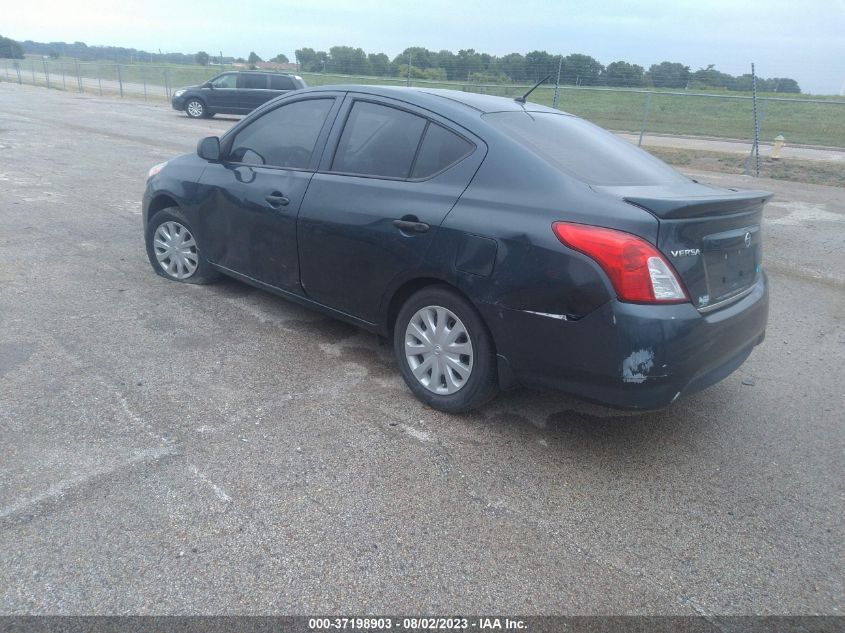 2015 Nissan Versa 1.6 S+ VIN: 3N1CN7AP0FL823643 Lot: 37198903