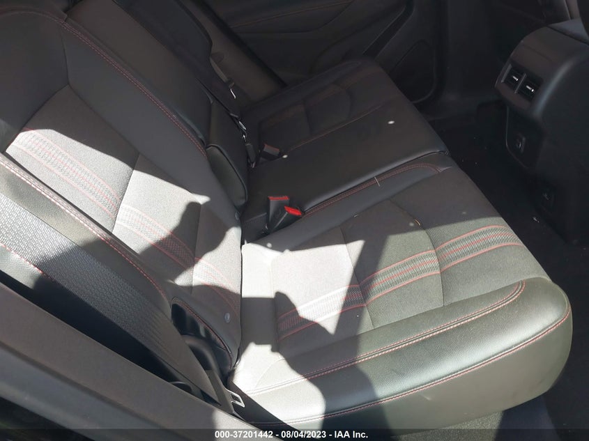 Image 8 of 2023 Chevrolet Equinox  salvage vehicle - Lot #37201442 at IAAI