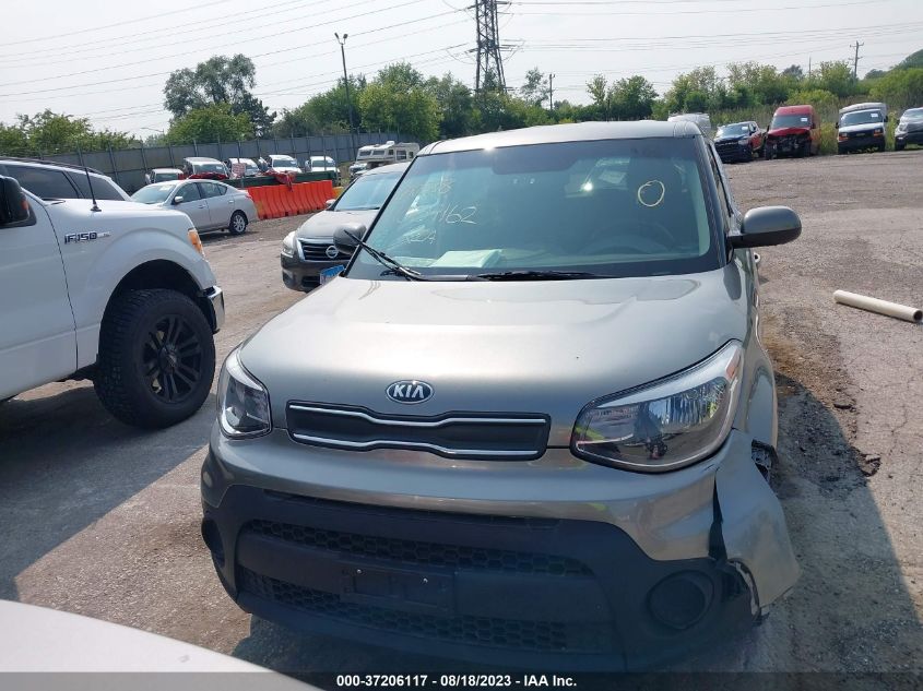 KNDJN2A2XH7422586 2017 Kia Soul