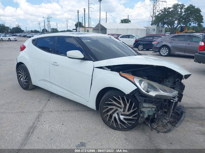 2014 Hyundai Veloster Base W/Black VIN: KMHTC6AD8EU215792 Lot: 37212566