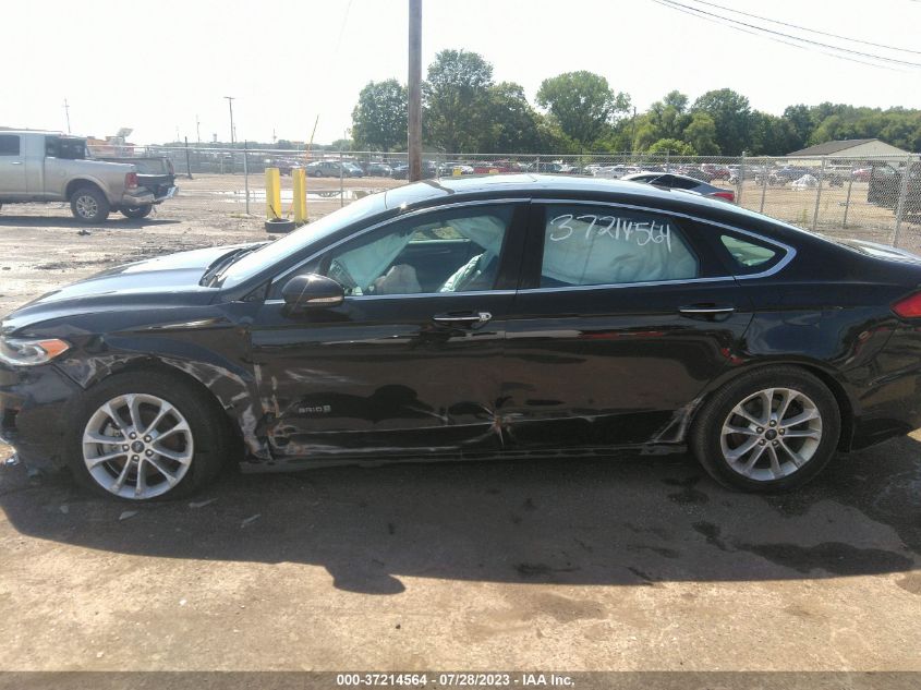 2019 Ford Fusion Hybrid Sel VIN: 3FA6P0MU1KR130820 Lot: 37214564