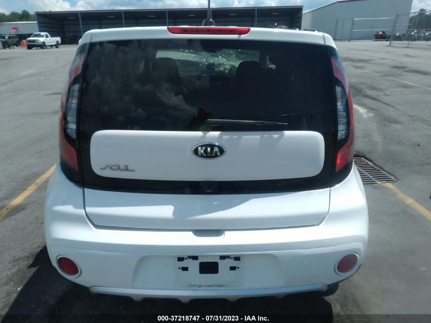 2018 Kia Soul + VIN: KNDJP3A54J7611850 Lot: 37218747