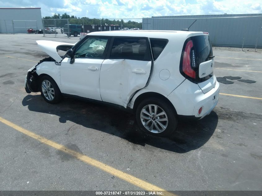 2018 Kia Soul + VIN: KNDJP3A54J7611850 Lot: 37218747