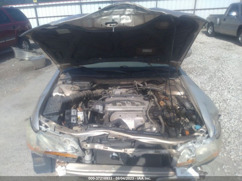 1HGCG5679YA092565 2000 Honda Accord 2.3 Se