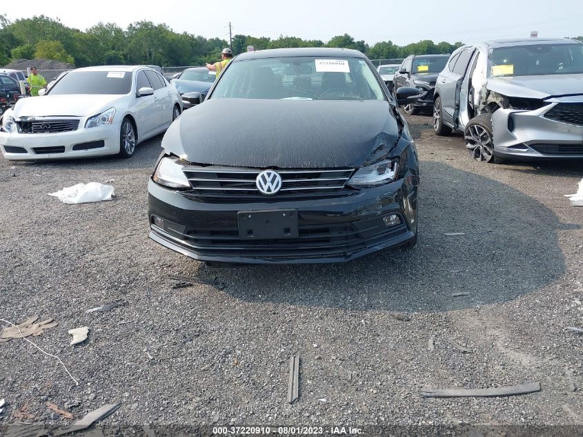 2017 Volkswagen Jetta 1.8T Sel/1.8T Sel Premium VIN: 3VWL17AJXHM405072 Lot: 37220910