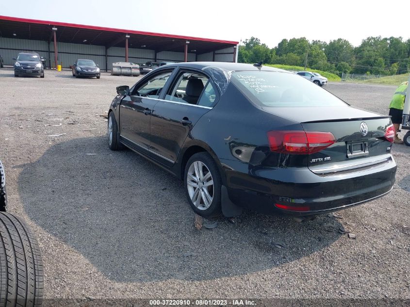 2017 Volkswagen Jetta 1.8T Sel/1.8T Sel Premium VIN: 3VWL17AJXHM405072 Lot: 37220910