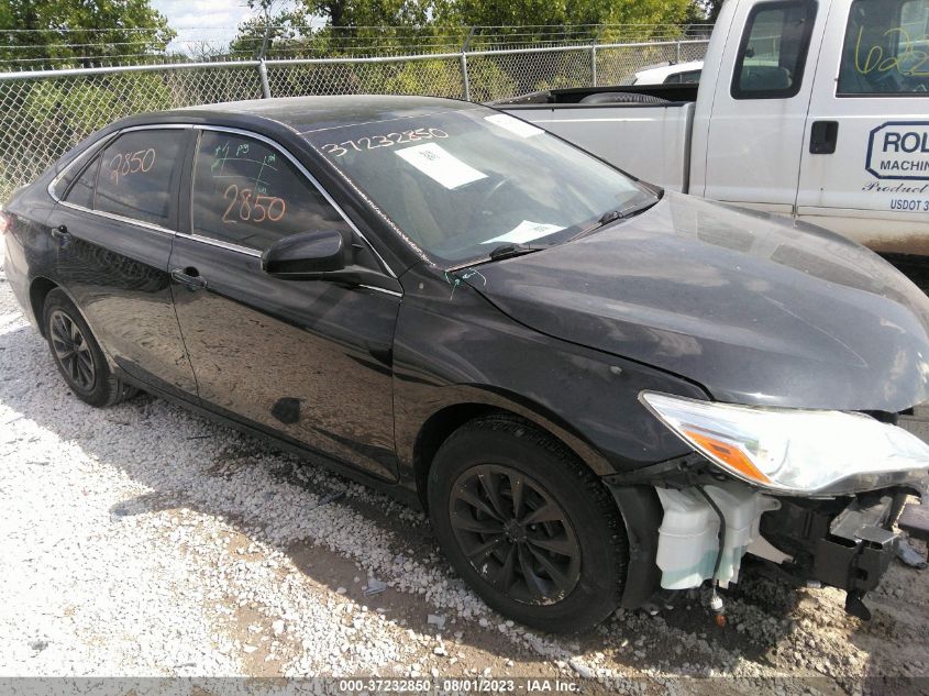 2017 Toyota Camry Xle/Se/Le/Xse VIN: 4T1BF1FK3HU386211 Lot: 37232850