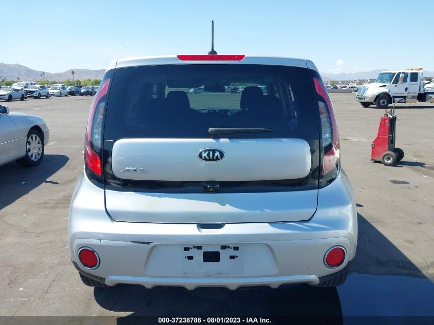 KNDJP3A50J7575722 2018 Kia Soul