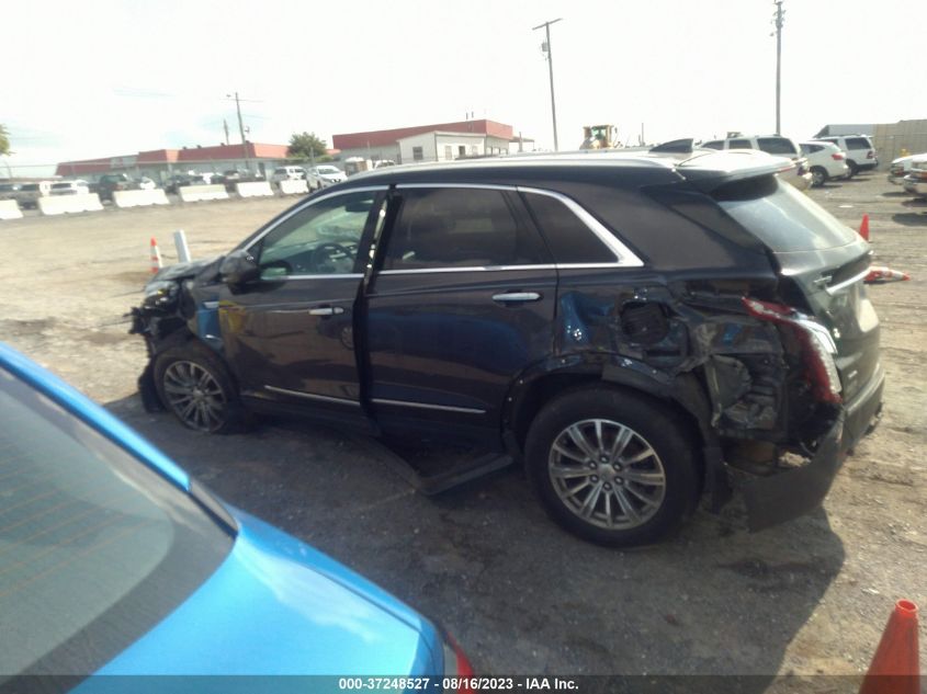 1GYKNDRSXHZ140757 2017 Cadillac Xt5 Luxury