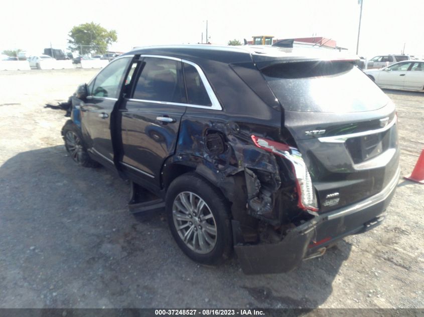 1GYKNDRSXHZ140757 2017 Cadillac Xt5 Luxury