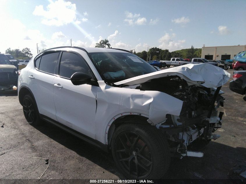 2019 Alfa Romeo Stelvio Ti Sport Awd VIN: ZASPAKBN8K7C69428 Lot: 37256221