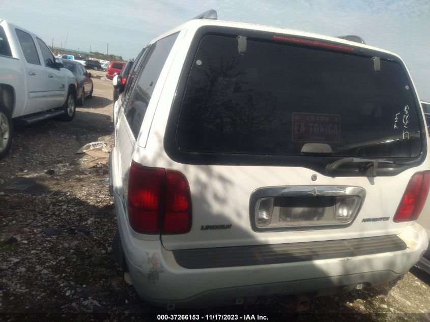 5LMEU27R02LJ15203 2002 Lincoln Navigator