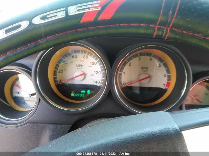 2B3CJ4DV4AH208226 2010 Dodge Challenger Se