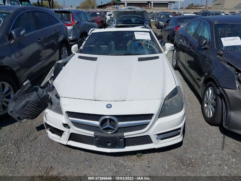 VIN WDDPK4HA9EF094905 2014 Mercedes-Benz SLK-Class,... no.13