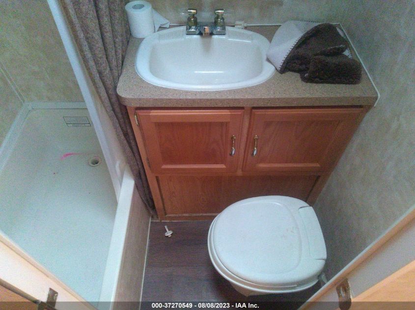 2008 Cherokee Travel Trailer VIN: 4X4TCKB288X107504 Lot: 37270549