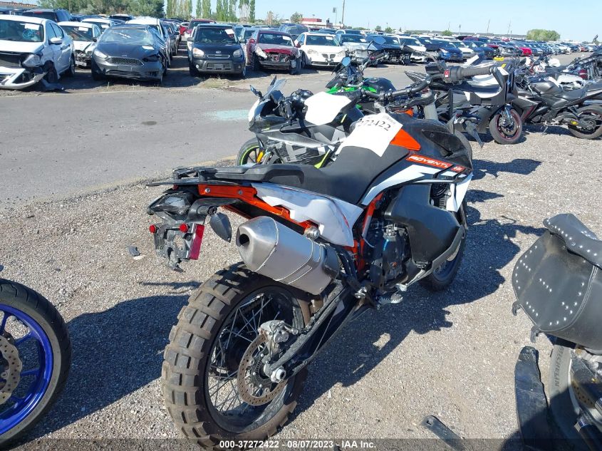 2022 Ktm 890 Adventure R VIN: VBKTR6405NM835977 Lot: 37272422