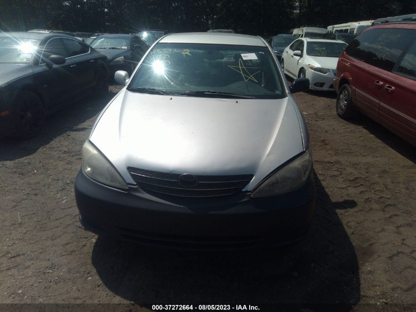 4T1BE30K42U572872 2002 Toyota Camry Xle