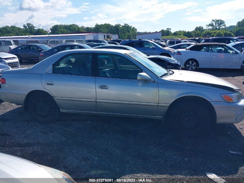 4T1BF22K71U122362 2001 Toyota Camry Xle/Le